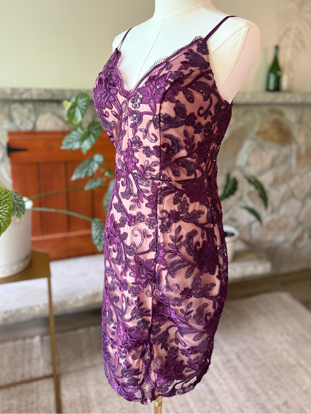 Emerald Sundae Women’s Lace Sequin Formal Cocktail Bodycon Midi Dress Size 5